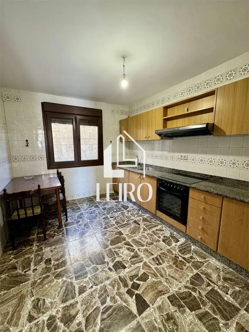 Cuina de Casa o xalet en venda en A Illa de Arousa  amb Terrassa