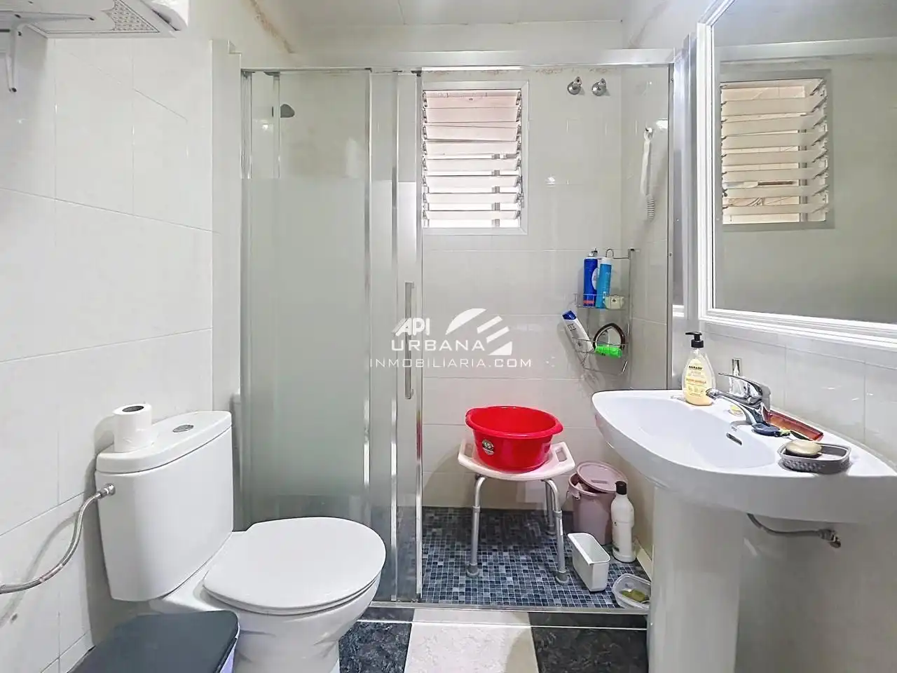 Baño de Planta baja en venta en Lucena con Trastero