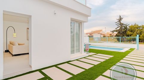 Foto 5 de Casa o chalet en venta en Calle 21 - Pp Lomas de Rame, Las Lomas de Rame - Bahía Bella, Los Alcázares