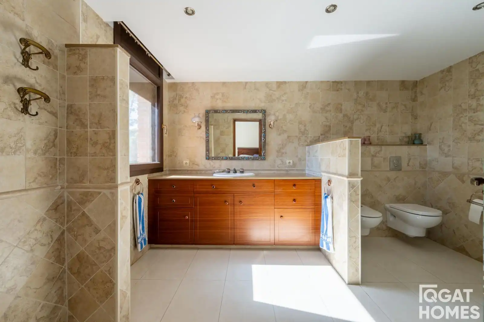 Baño de Casa o chalet de alquiler en Sant Cugat del Vallès con Aire acondicionado, Calefacción y Jardín privado