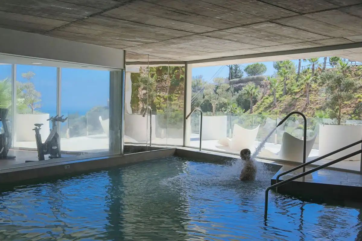 Piscina de Dúplex en venda en Benalmádena amb Aire condicionat, Terrassa i Traster