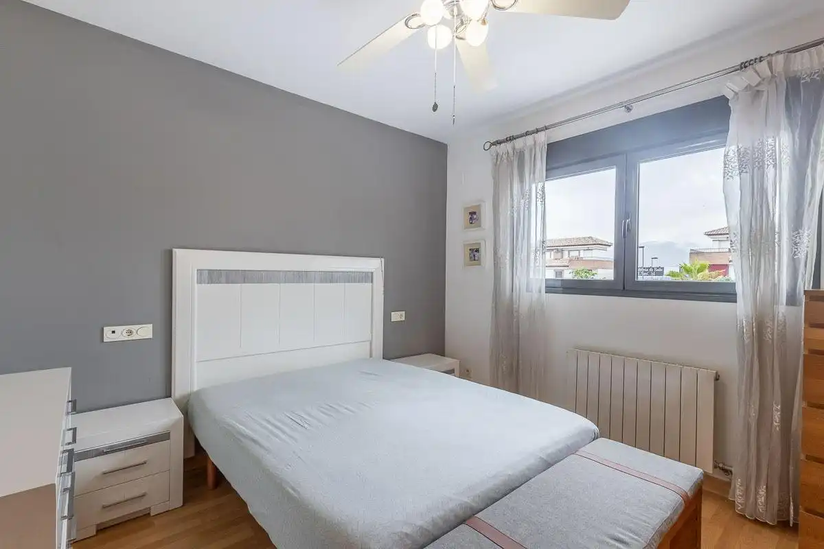 Detached homes for sale in Poniente