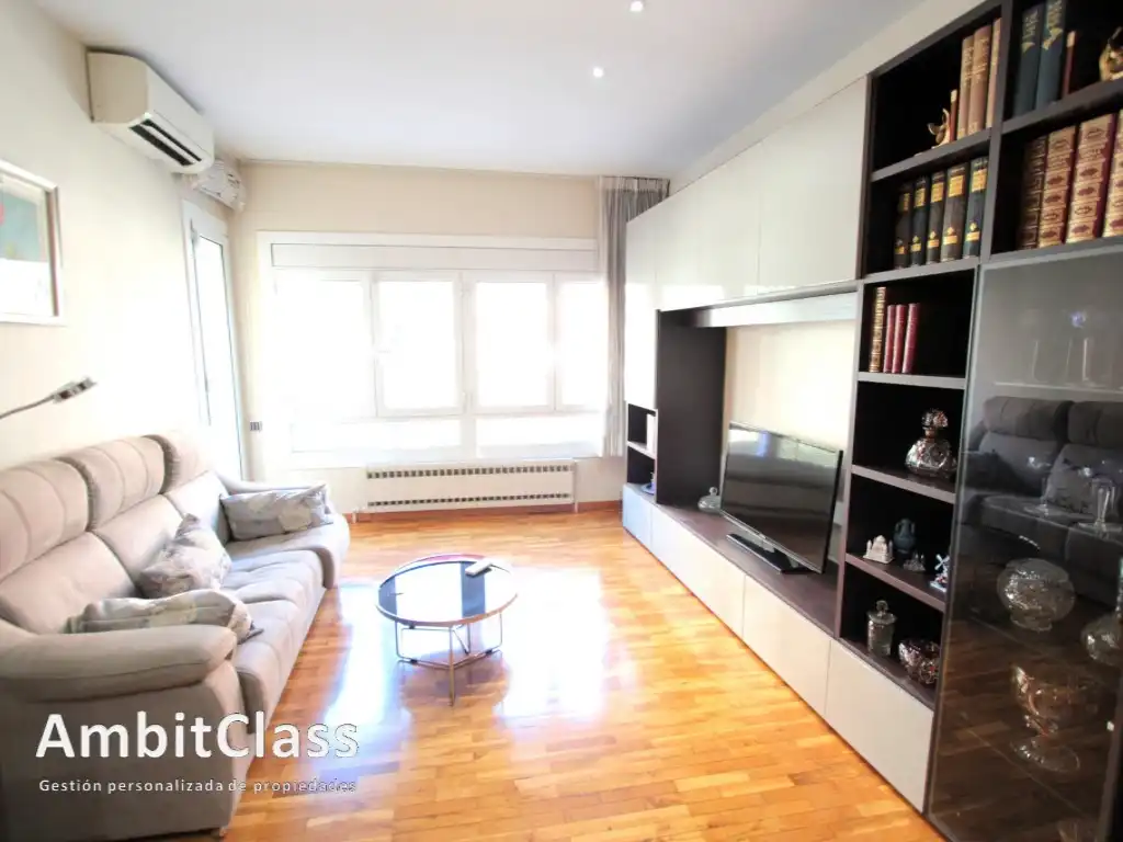 Appartamento con ascensore in vendita a Ronda General Mitre, imagen 7