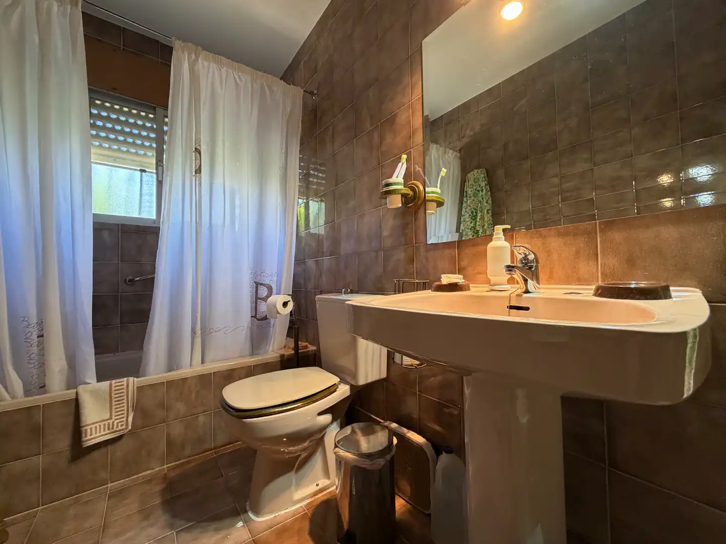 Baño de Casa o chalet en venta en Pelayos de la Presa con Jardín privado, Piscina y Amueblado