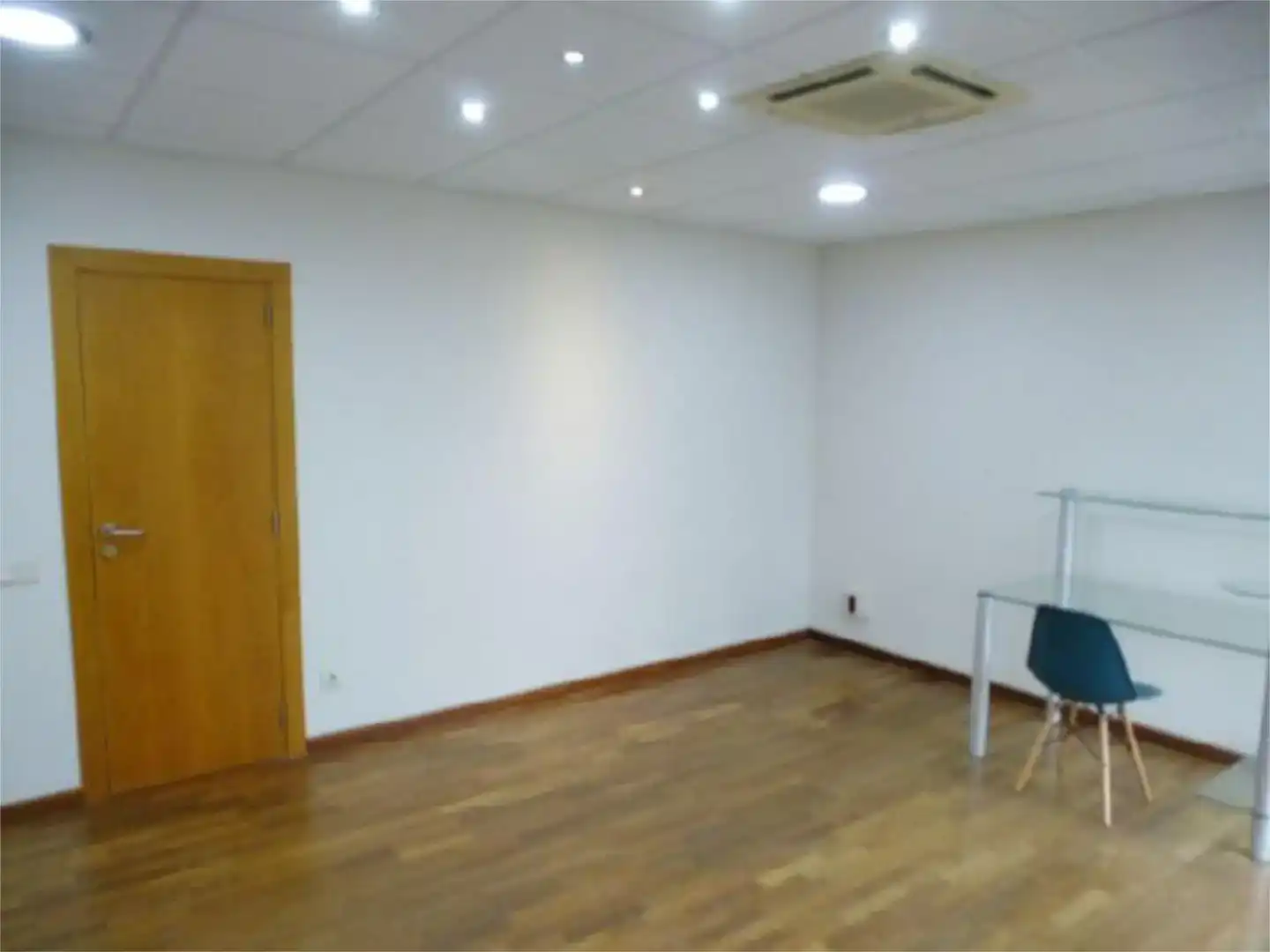 Oficina de lloguer en Parets del Vallès