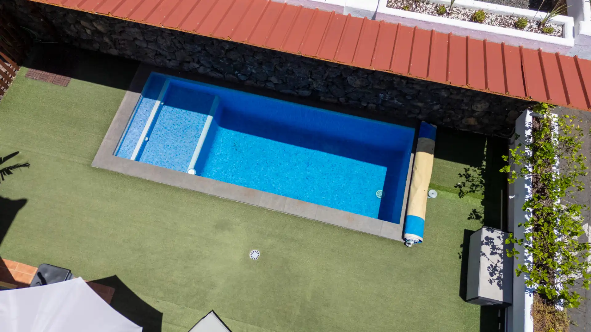 Piscina de Casa adosada en venda en Santa Úrsula amb Aire condicionat, Jardí privat i Terrassa