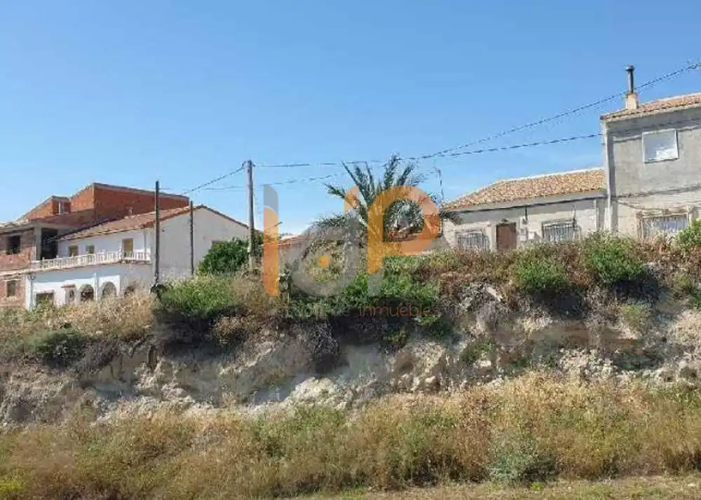 Residencial en venda en Fines