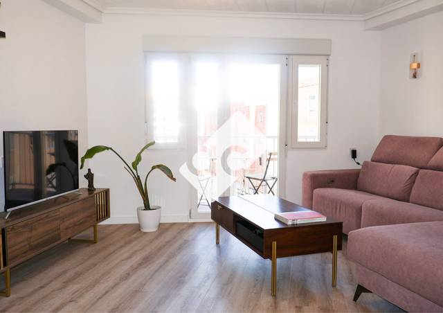 Apartamento en Alquiler en Carrer de Jaime Beltrán en La Raïosa