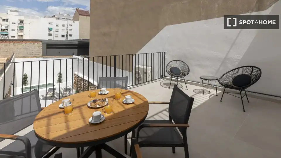 Terrace of Flat for rent in Valencia  with Air Conditioner, Heating and Furnished