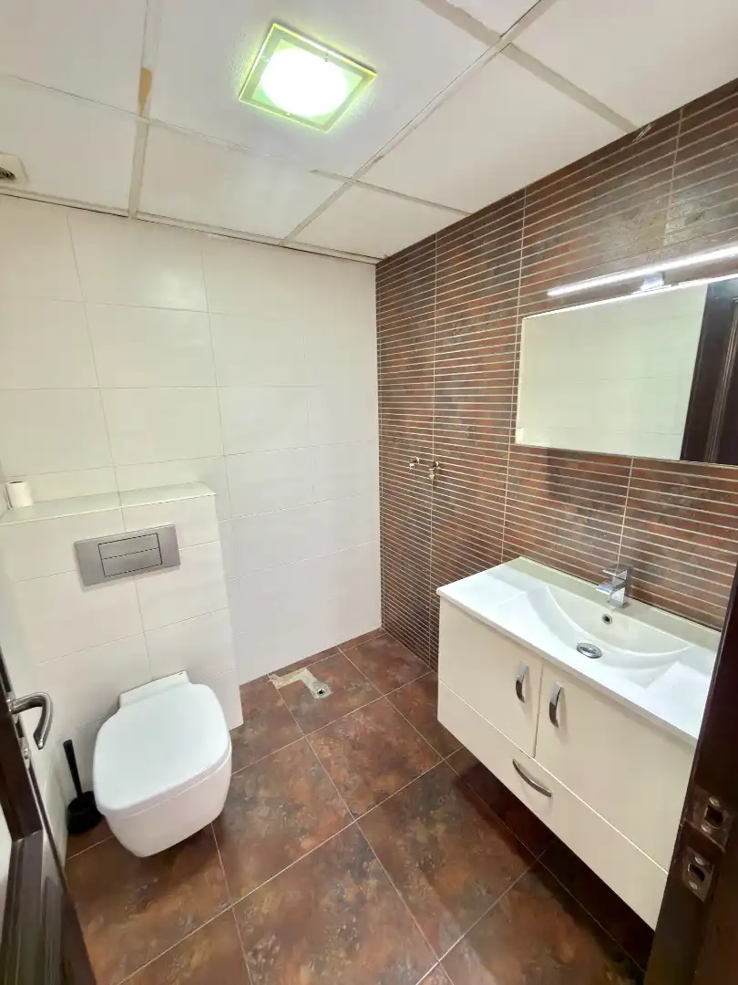 Baño de Ático en venta en Benetússer con Aire acondicionado, Terraza y Trastero