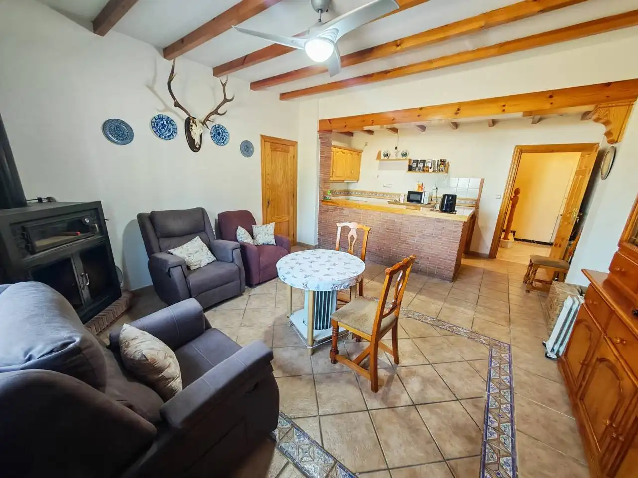 Casa con jardín en venta en Carretera Estación de Tocón, imagen 3