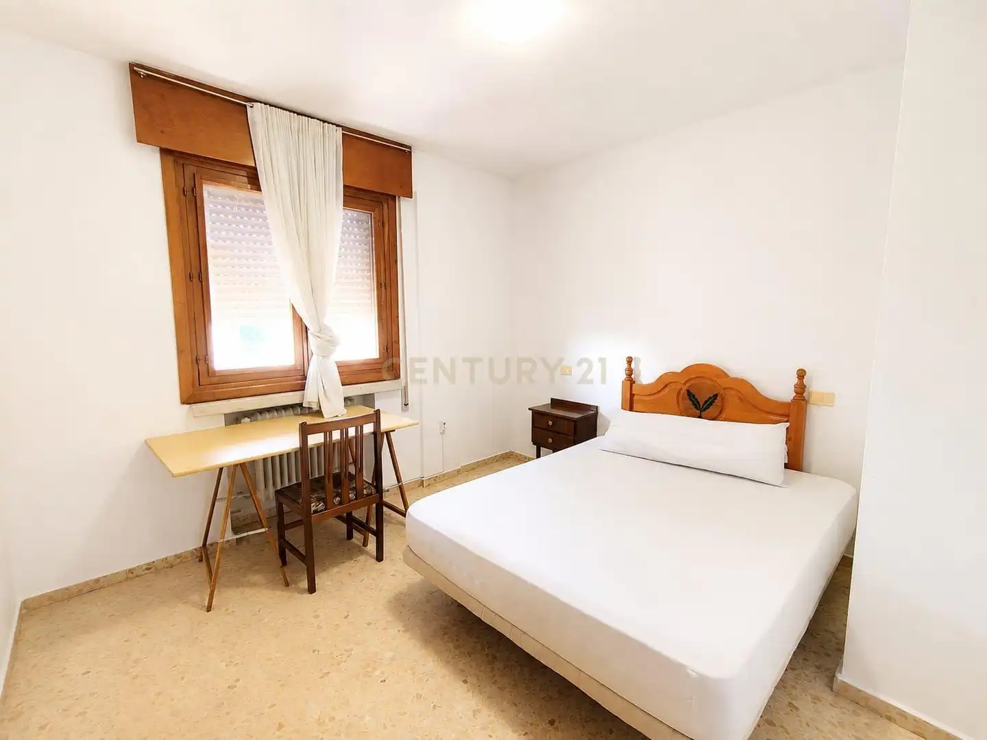 Flat for rent in Avenida de la Bondad, Cáceres‎, Spain, 12, Nuevo Cáceres