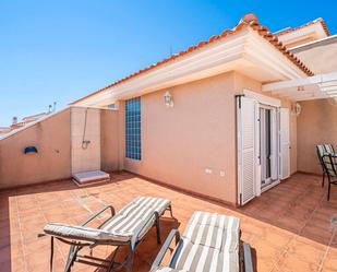 Terrassa de Casa adosada en venda en Orihuela amb Aire condicionat, Jardí privat i Terrassa