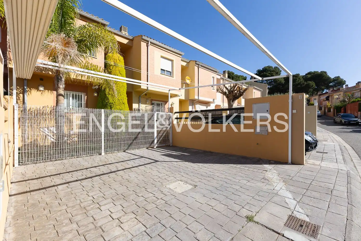 Vista exterior de Casa o chalet de alquiler en Náquera con Aire acondicionado, Calefacción y Jardín privado