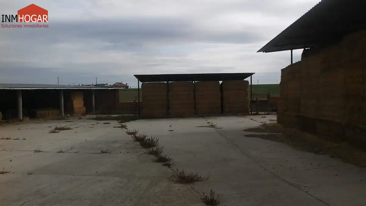 Nave industrial en venta en Crespos
