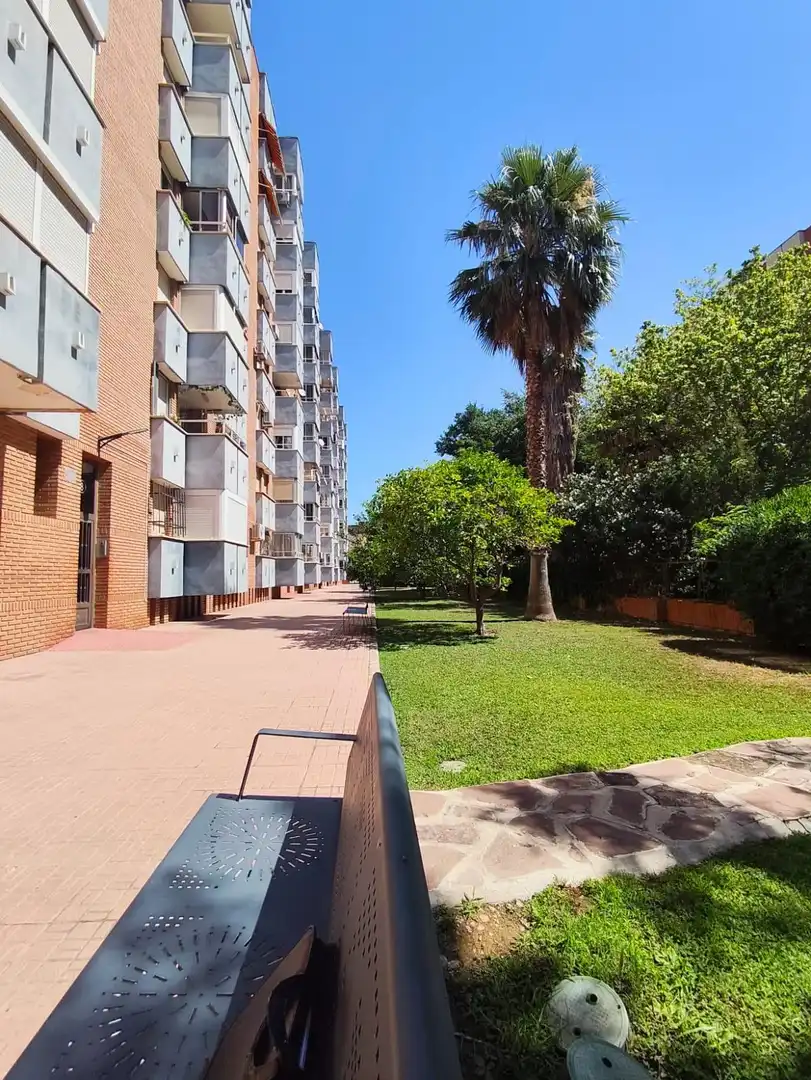 Vista exterior de Piso en venta en Valencia con Jardín privado