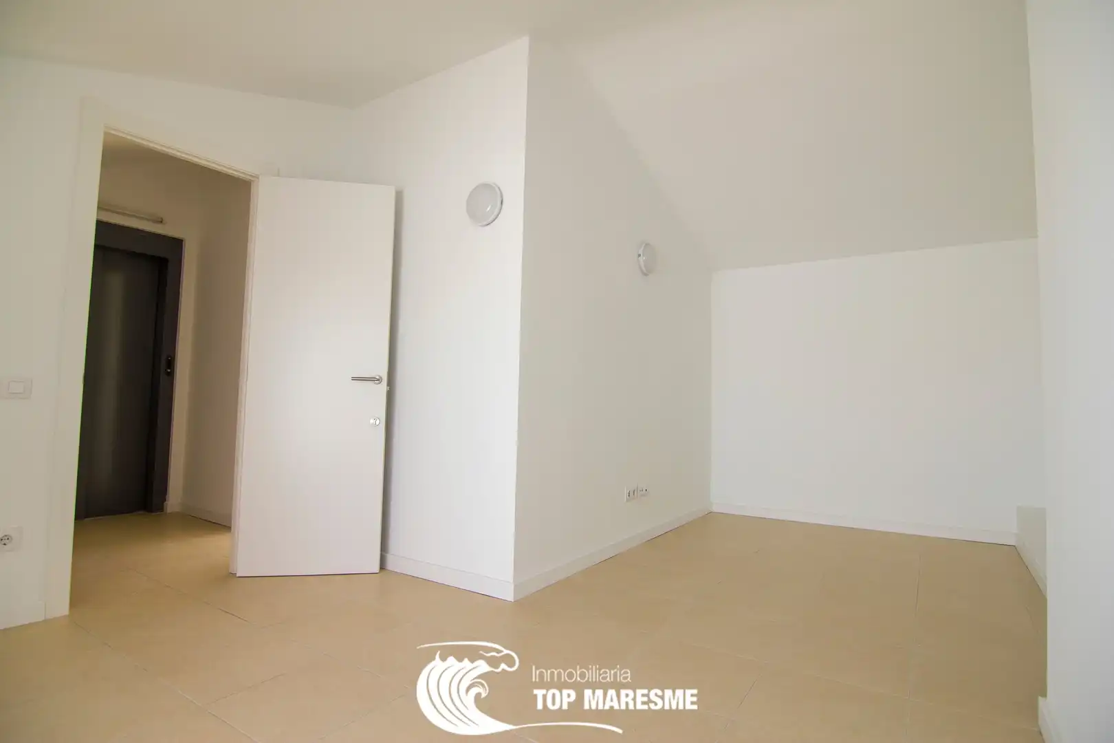Duplexes for sale in Canovelles