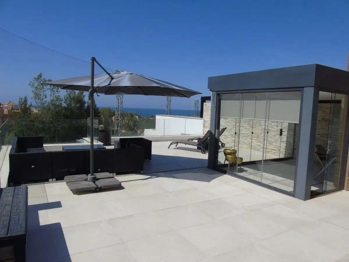 Ático con piscina en venta en Elviria - Cabopino, imagen 2