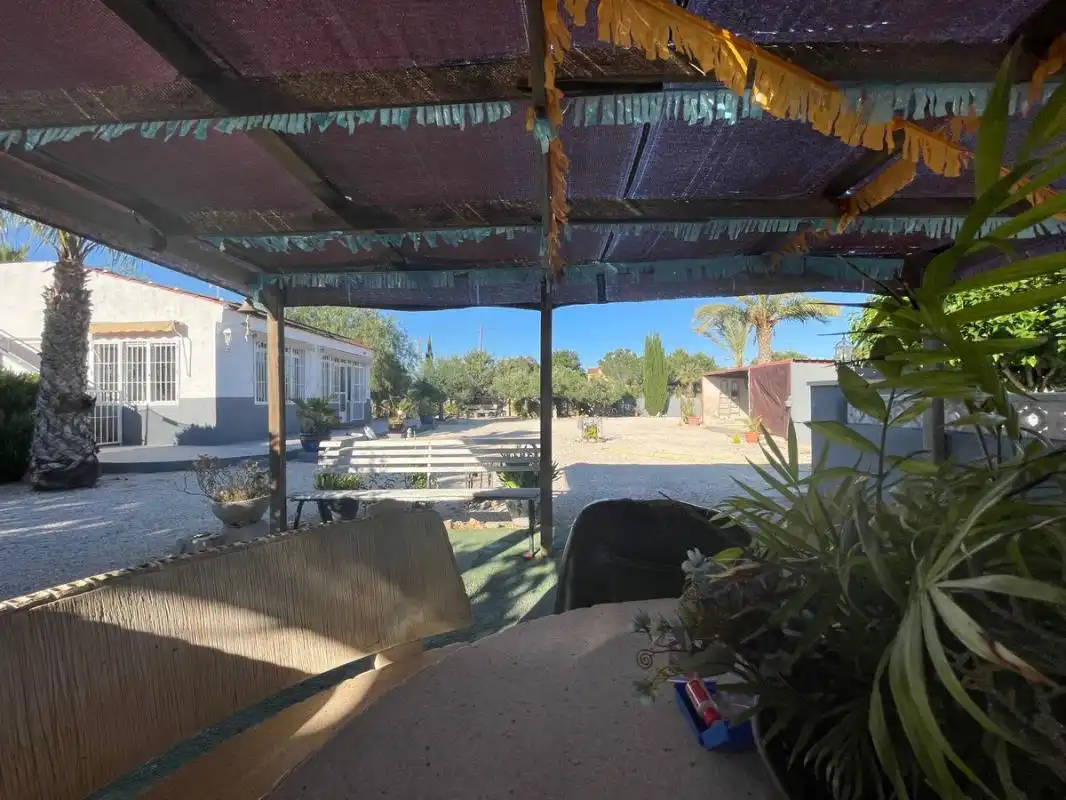 Country homes for sale in Partida Hoya, La Foia - Daimés - Asprella