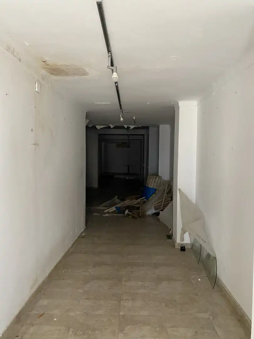 Local comercial en venta en Carrer de Romeu de Corbera 11, imagen 13