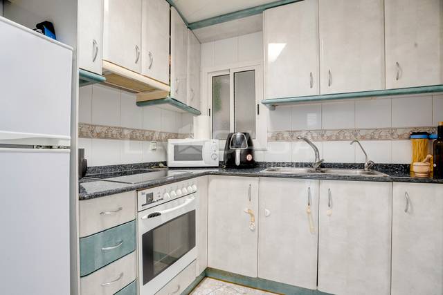 Piso en Venta en Avenida SEVERO OCHOA DE en Pubilla Cases