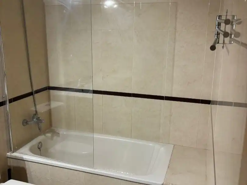Badezimmer von Wohnung zum Verkauf in Rincón de la Victoria mit Klimaanlage