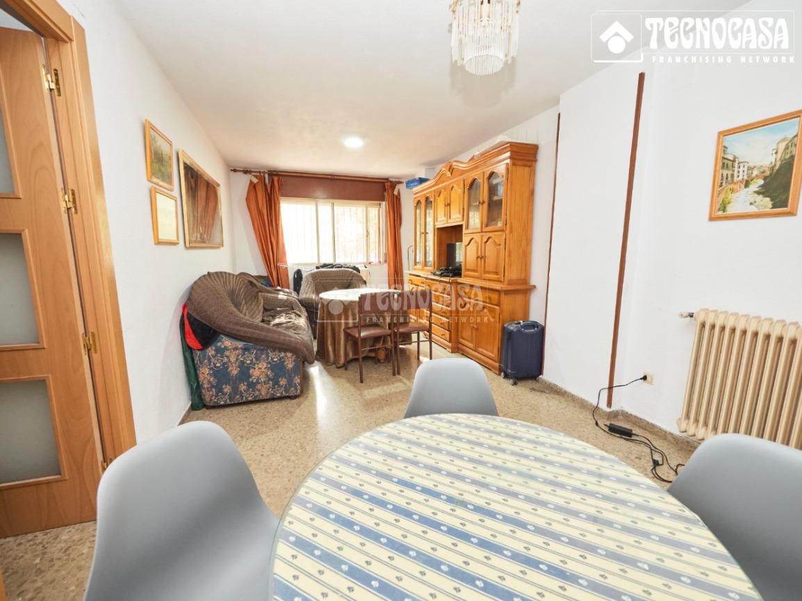 Bedroom of Flat for sale in  Granada Capital  with Heating