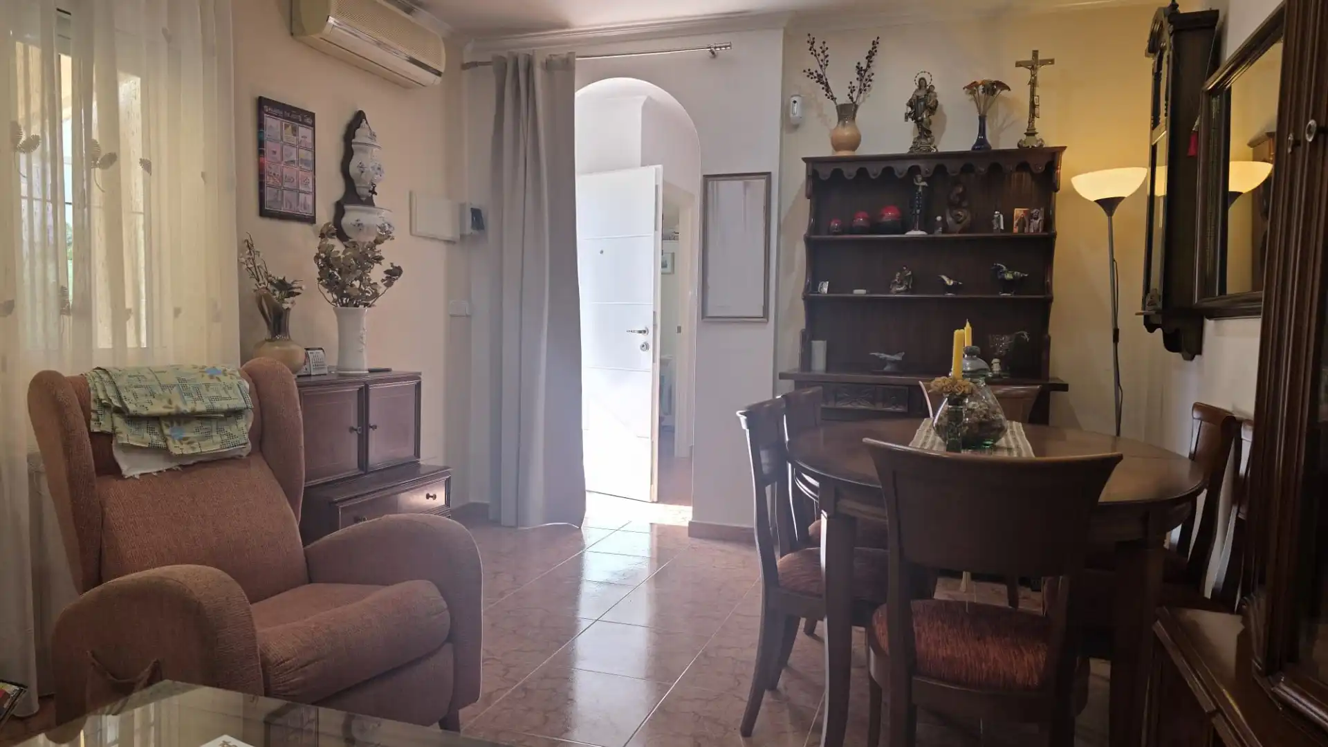 Wohnzimmer von Einfamilien-Reihenhaus zum Verkauf in San Javier mit Klimaanlage, Heizung und Privatgarten