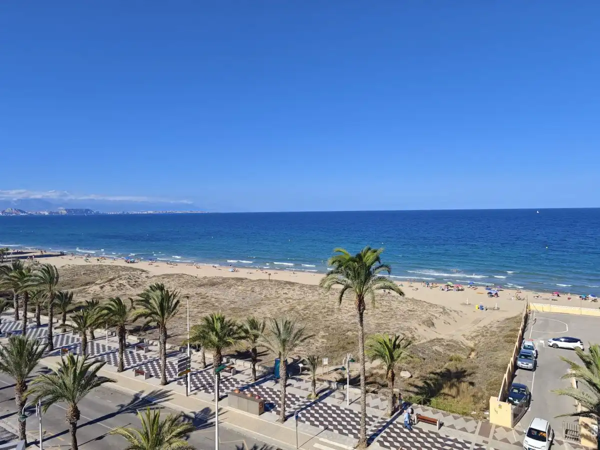 Piso con piscina en alquiler en Los Arenales del Sol, imagen 24