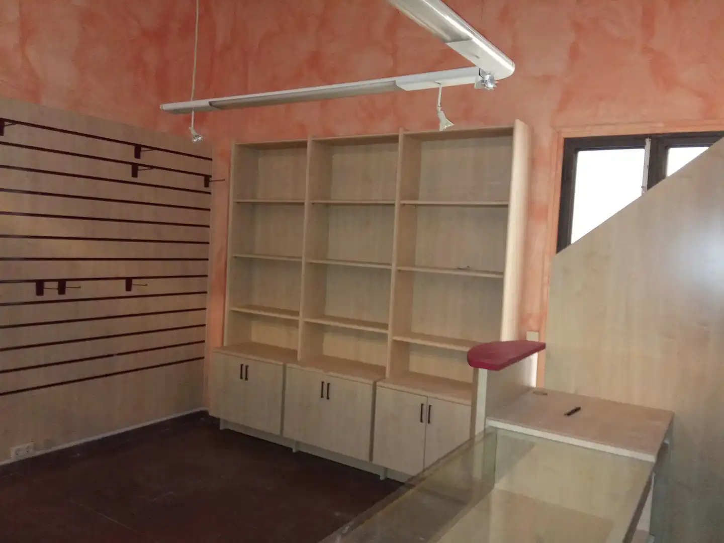 Business premises to rent in Nucli Urbà, imagen 3