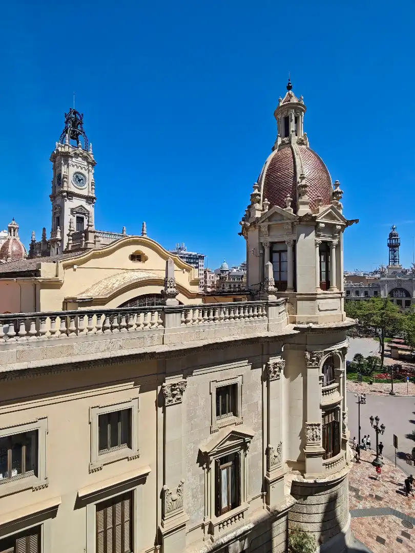 Vista exterior de Oficina de alquiler en Ciutat Vella 