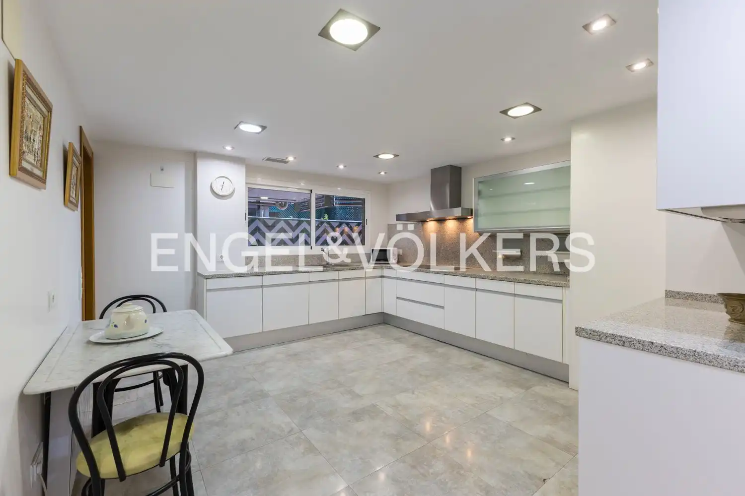 Piso de alquiler en Valencia con Aire acondicionado, Calefacción y Terraza
