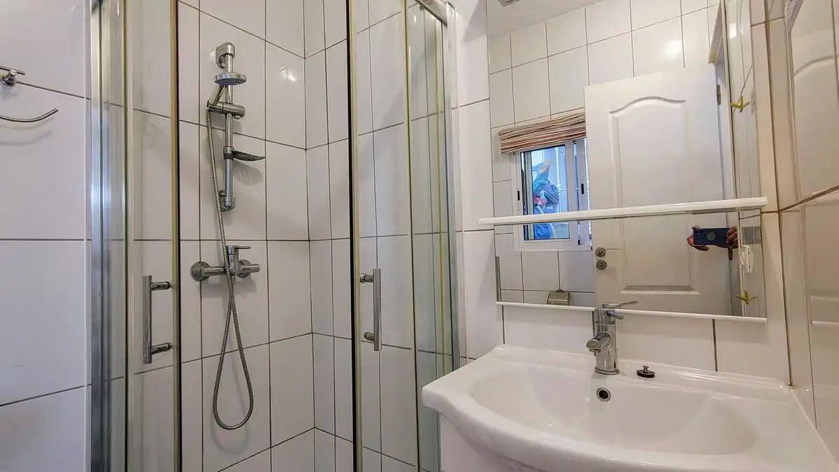 Bathroom of Houses for sale in Elviria - Cabopino