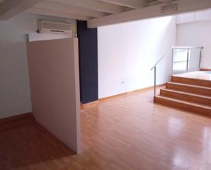 Premises to rent in Santander  with Air Conditioner