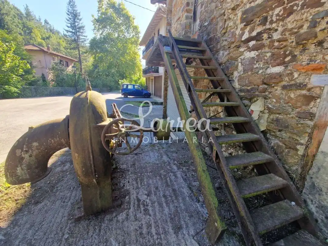Edificio en venta en Zeberio