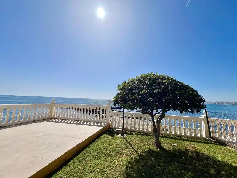 Jardí de Pis en venda en Benalmádena amb Aire condicionat, Terrassa i Piscina