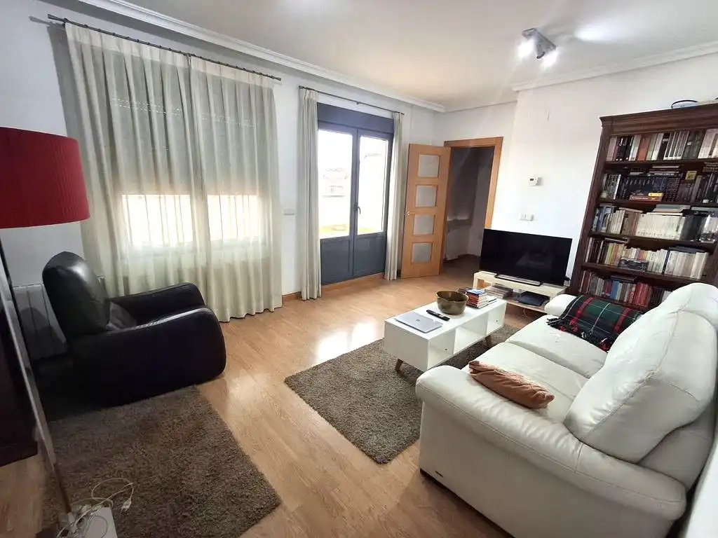 Living room of Attic for sale in La Roda  with Heating and Terrace
