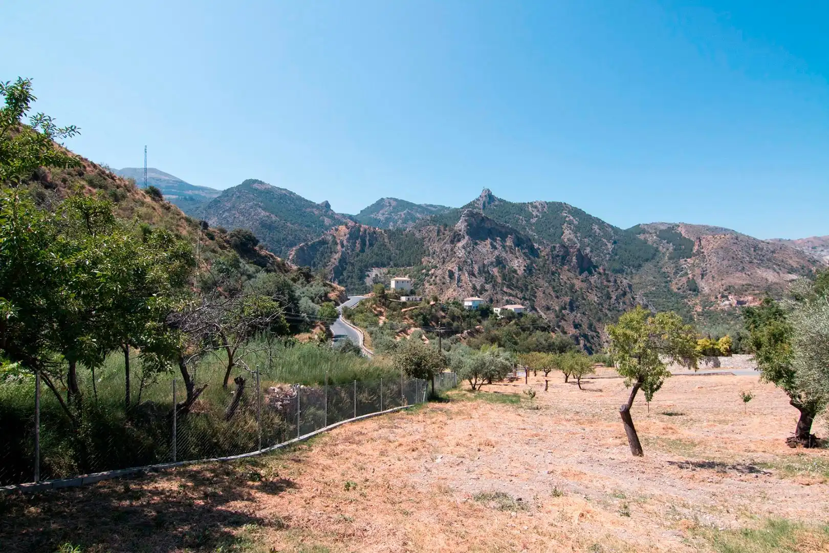 Vista exterior de Finca rústica en venta en Güéjar Sierra con Terraza, Piscina y Balcón