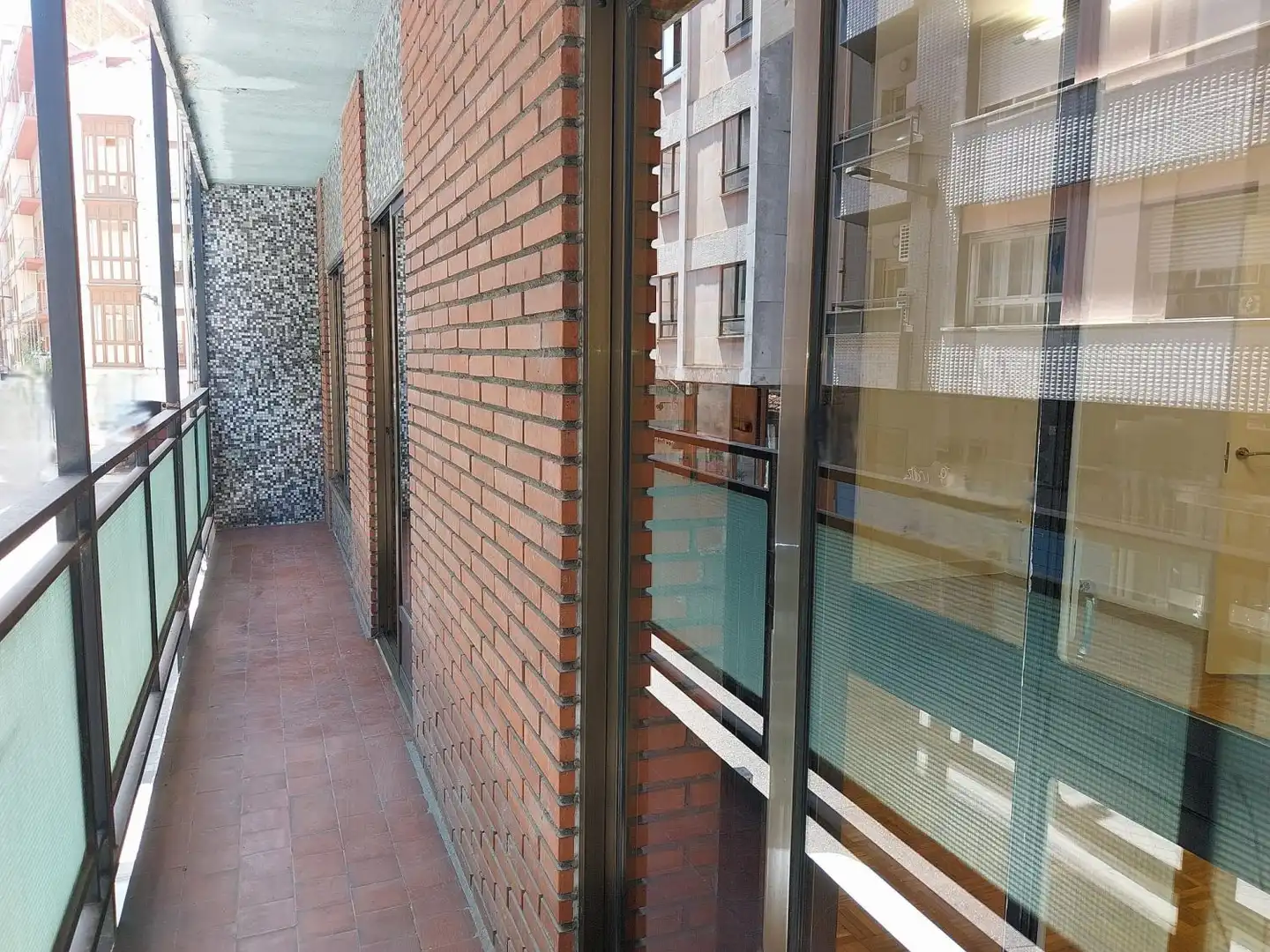 Vista exterior de Pis en venda en Valladolid amb Calefacció, Parquet i Terrassa