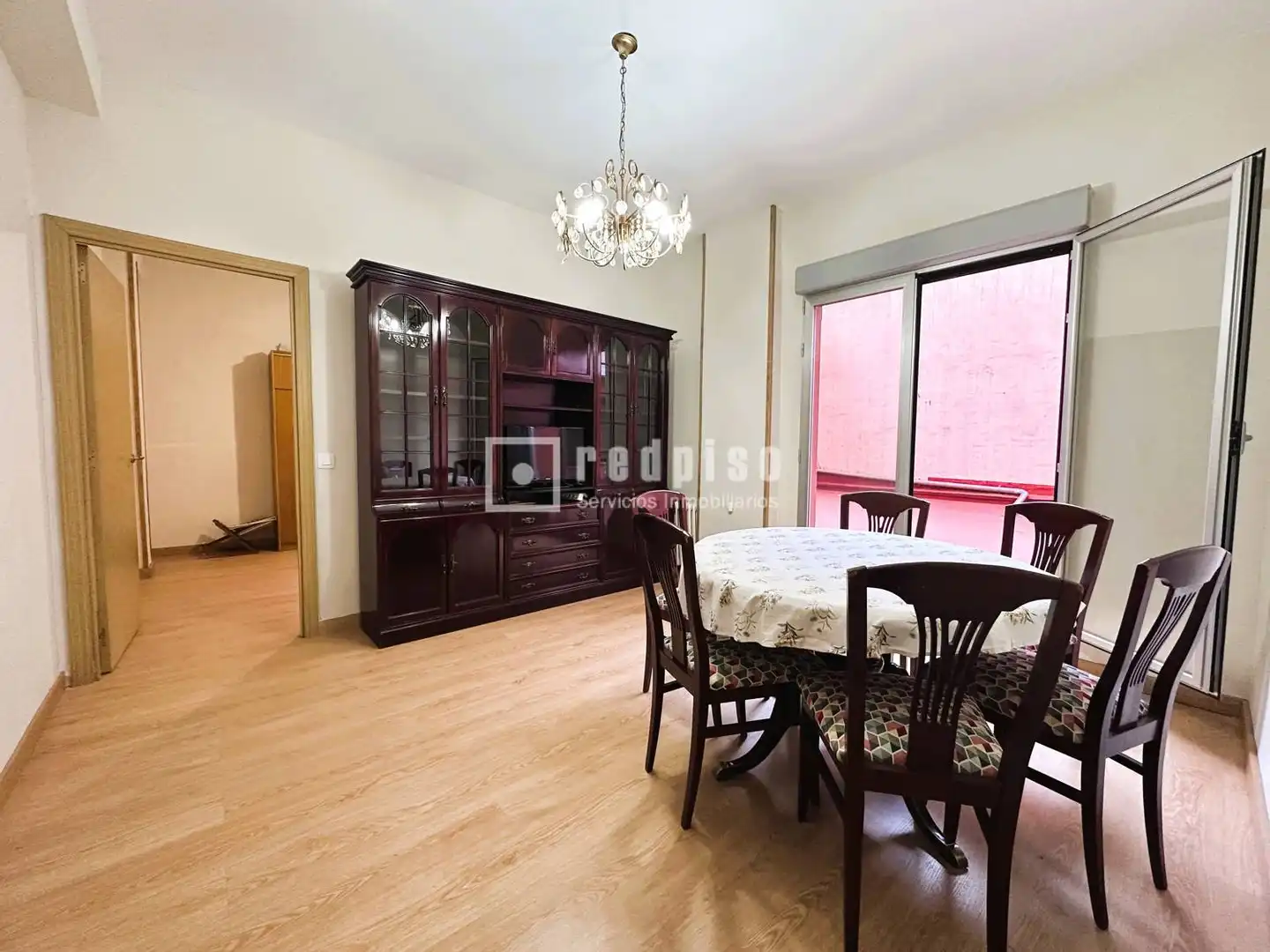 Comedor de Piso en venta en Madrid con Calefacción y Amueblado