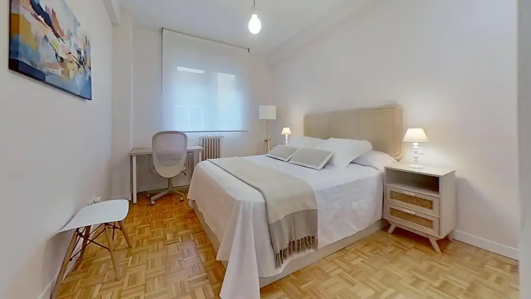 Bedroom of Flat for rent in Madrid  with Air Conditioner and Terrace