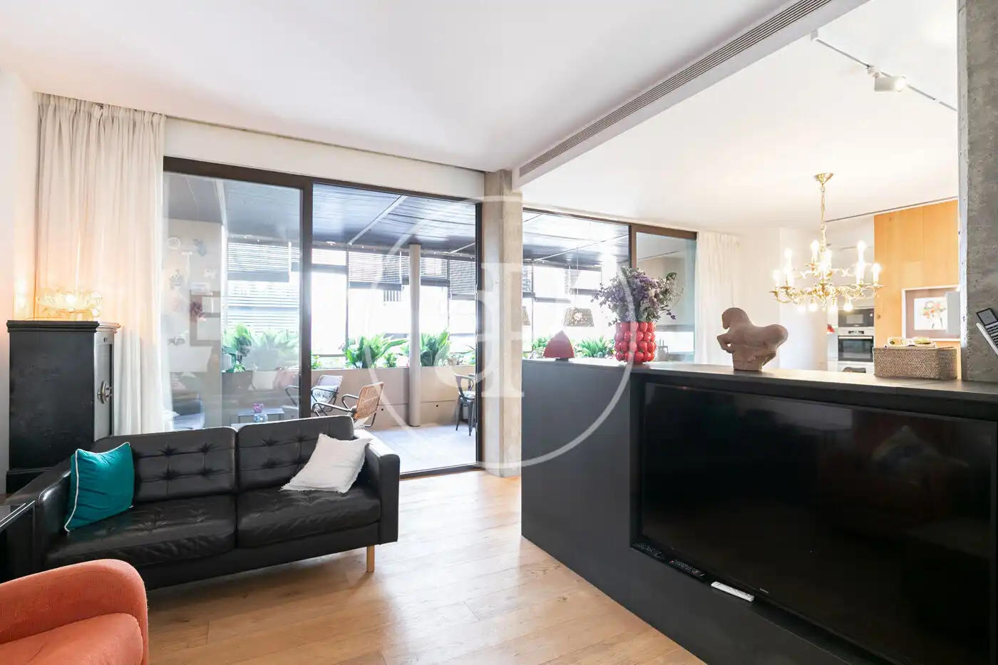 Living room of Detached homes for sale in Barcelona  with Air Conditioner, Heating and Private garden