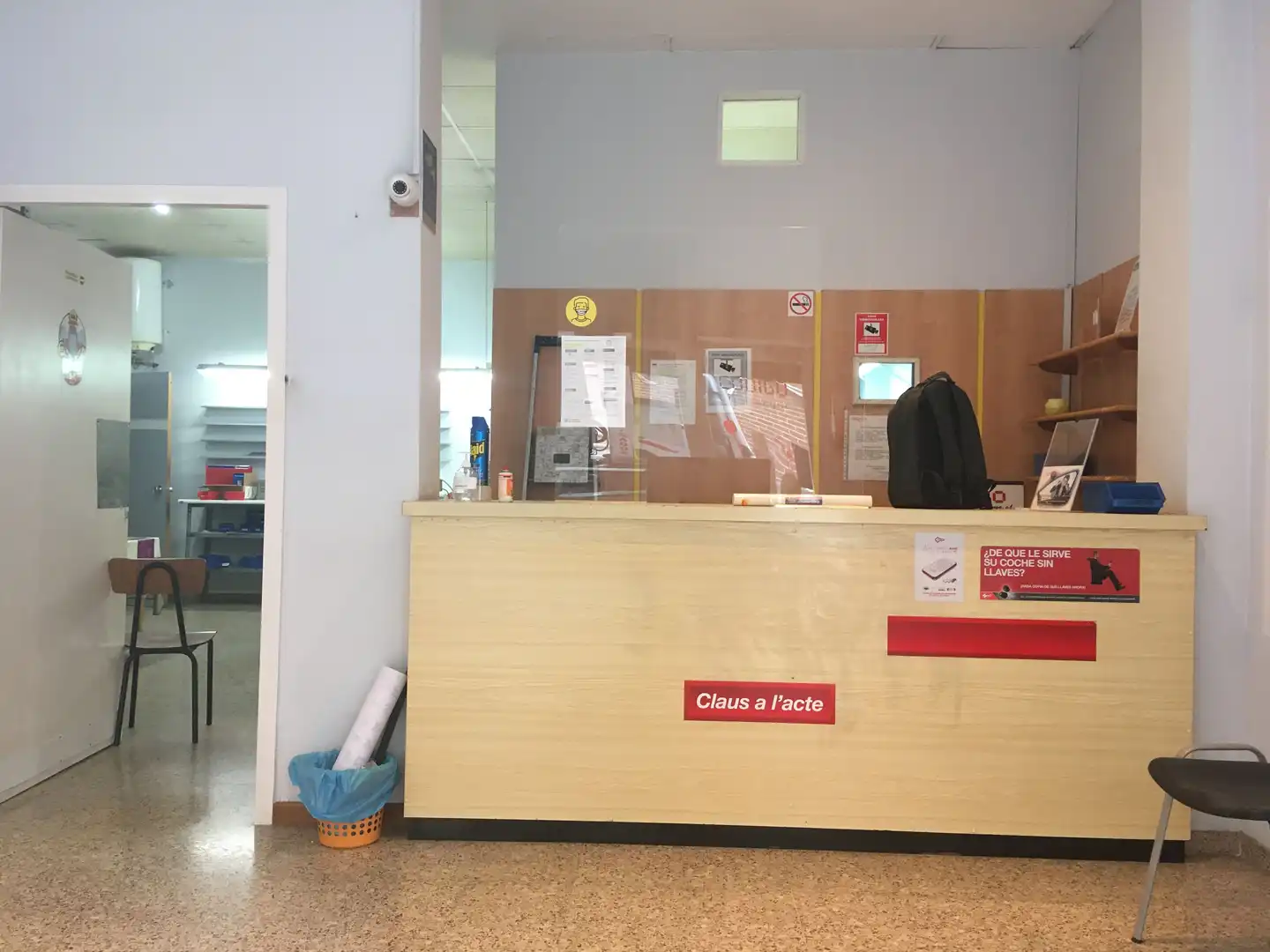 Local comercial en alquiler en Eixample Sud – Migdia, imagen 5