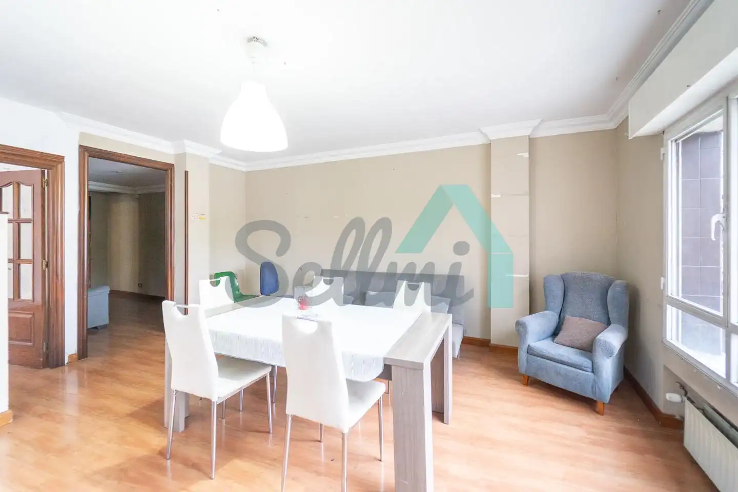Dining room of Flat for sale in Oviedo   with Heating, Terrace and Storage room