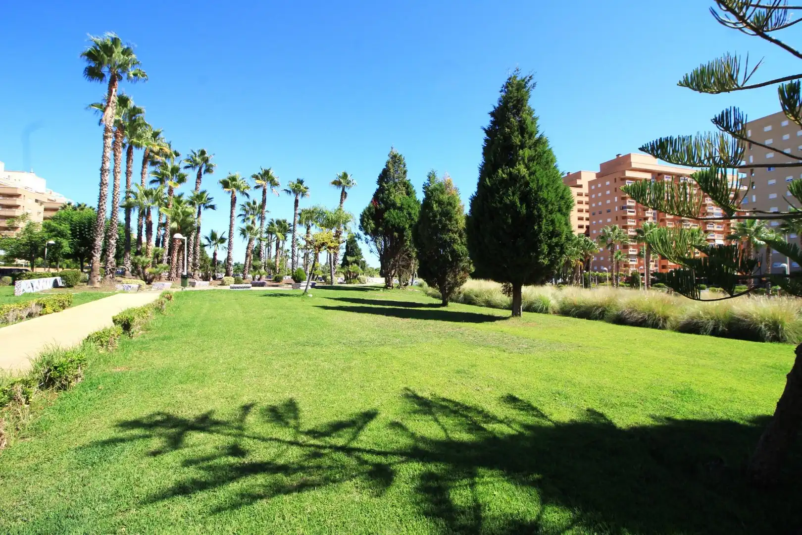 Jardí de Apartament en venda en Oropesa del Mar / Orpesa amb Terrassa, Traster i Moblat
