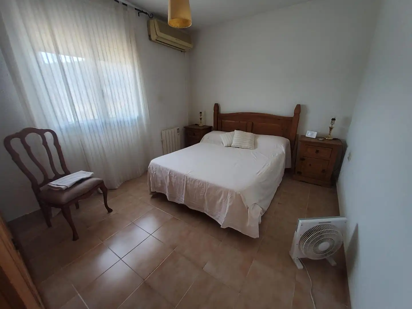 Habitación de Casa adosada en venta en Collbató con Jardín privado, Trastero y Alarma