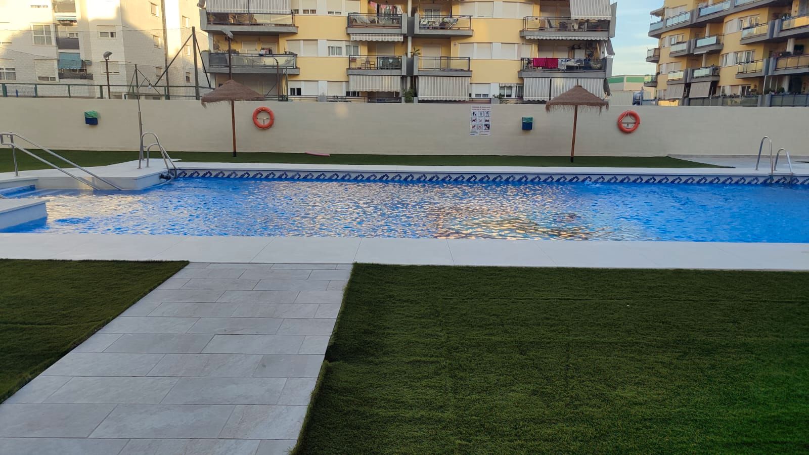 Piscina de Apartament en venda en Mijas amb Piscina comunitària