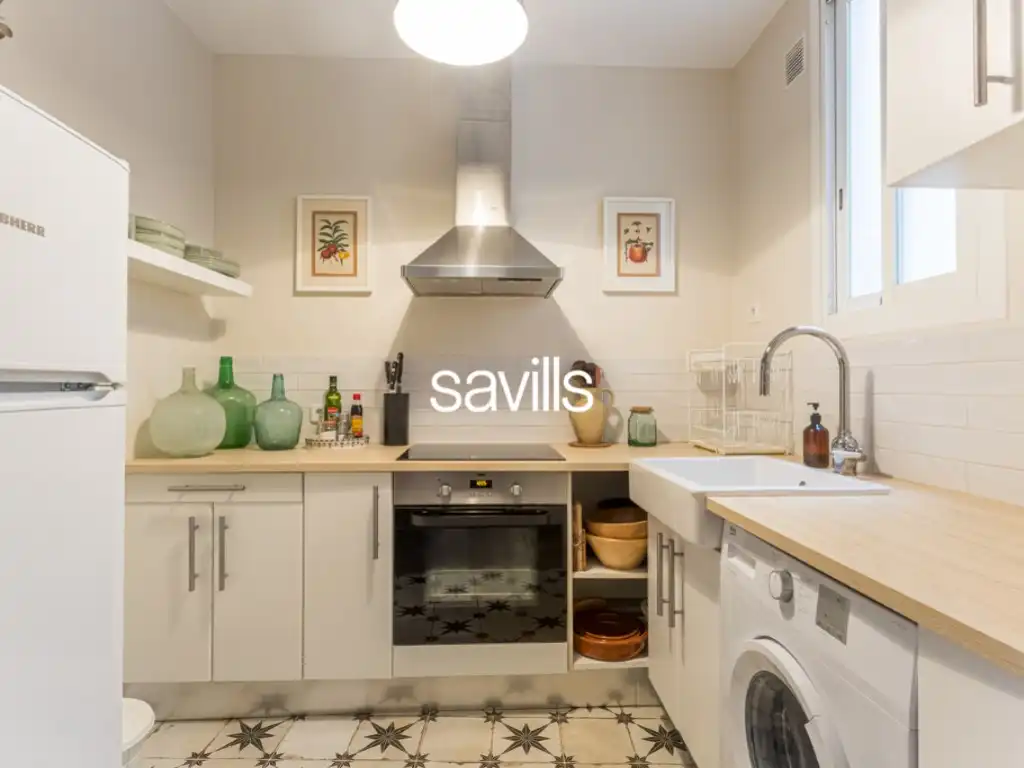 Cocina de Apartamento en venta en Barcelona con Aire acondicionado y Terraza