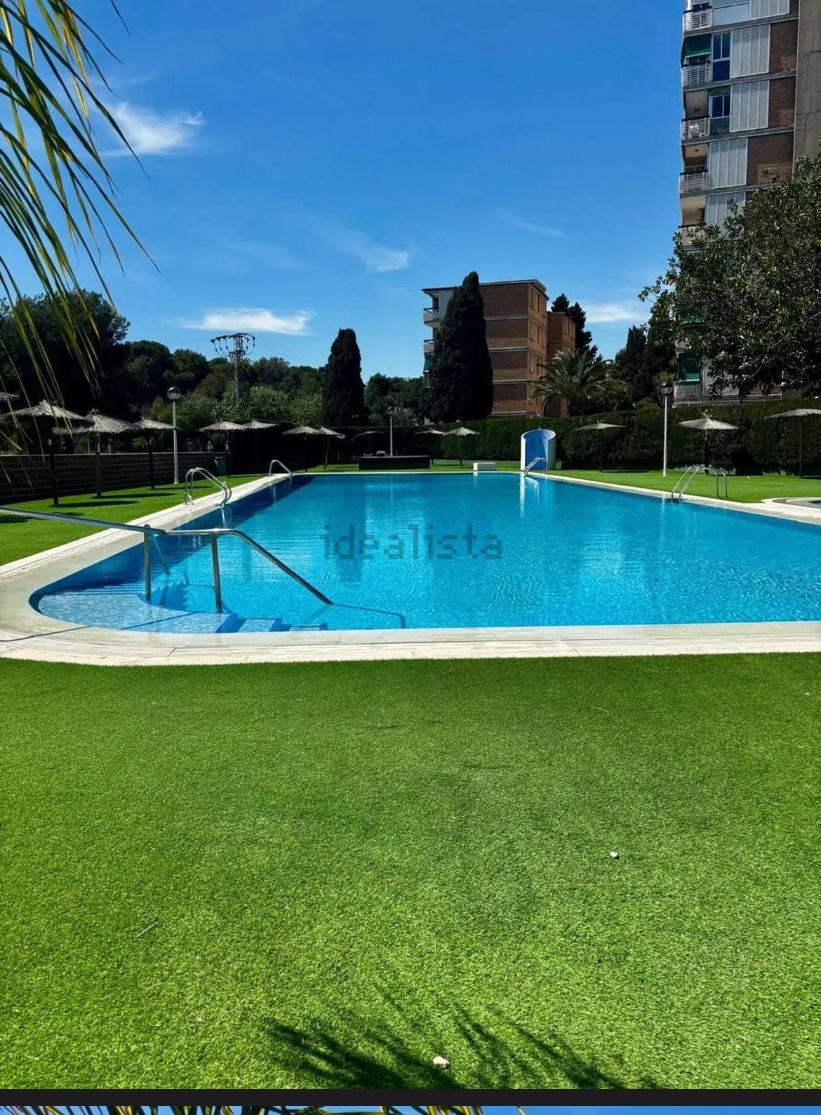 Piscina de Pis en venda en Alicante / Alacant amb Piscina comunitària