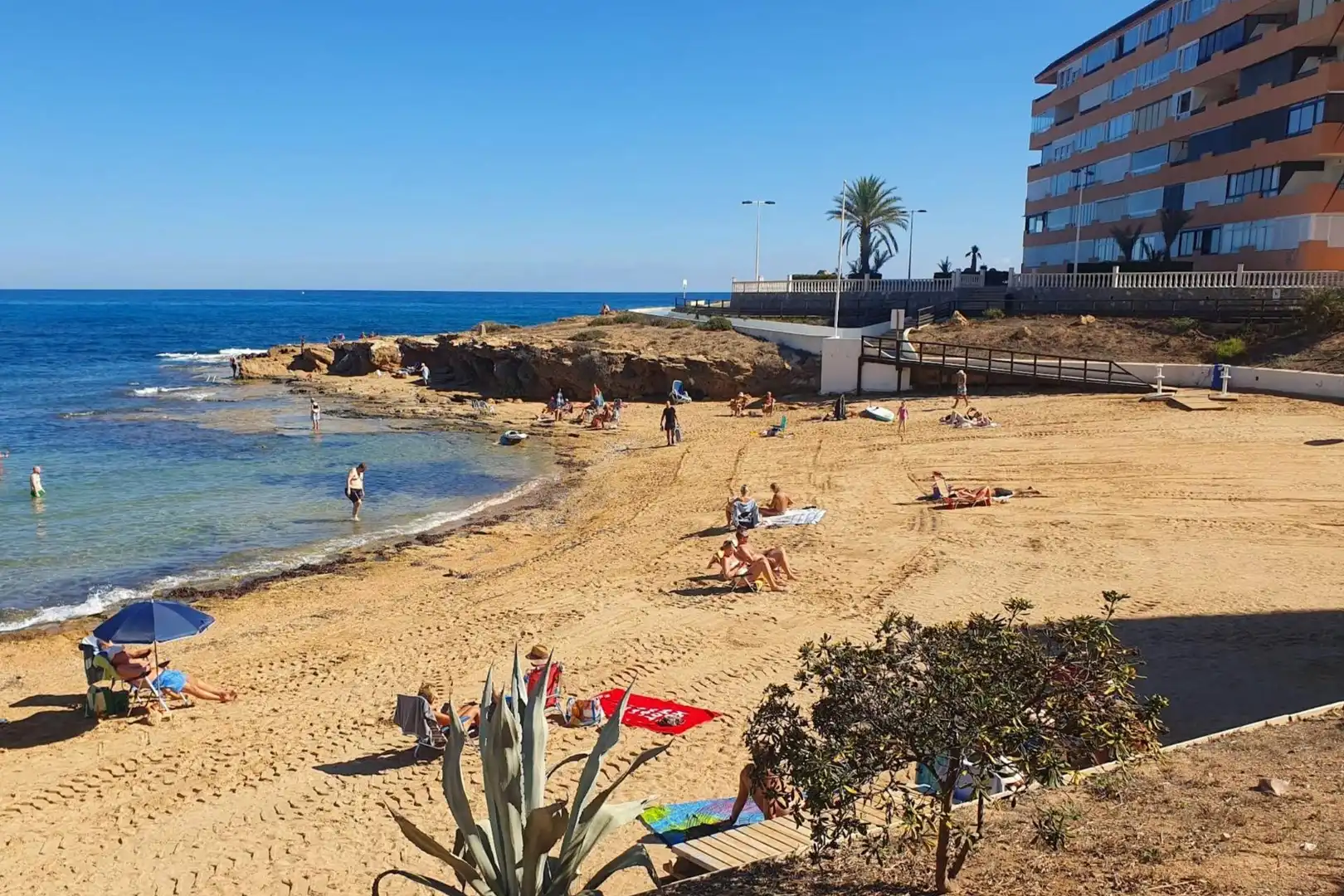 Vista exterior de Àtic en venda en Torrevieja amb Aire condicionat, Calefacció i Terrassa